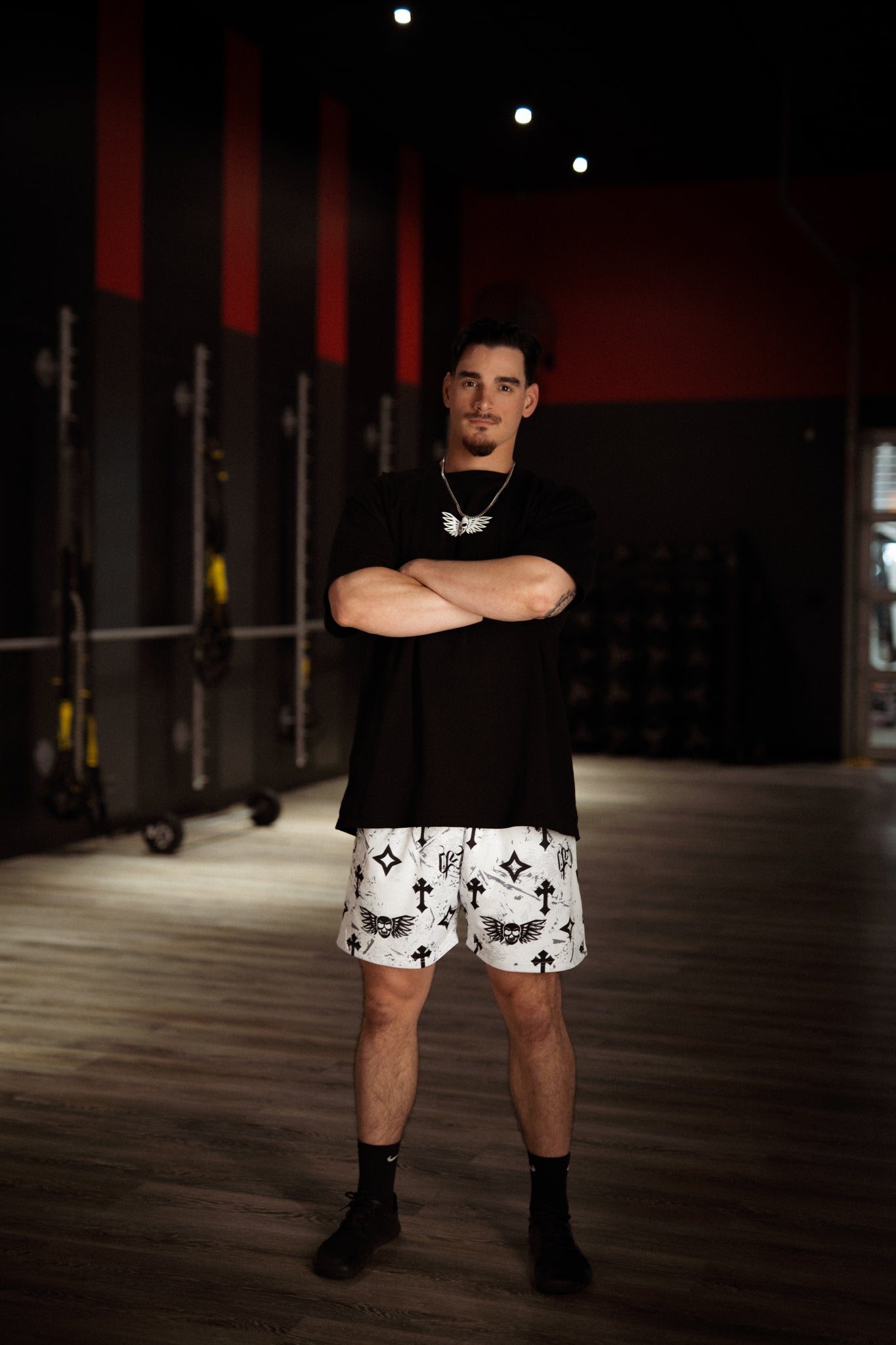Bleak Midwinter shorts- White/ Gray paint