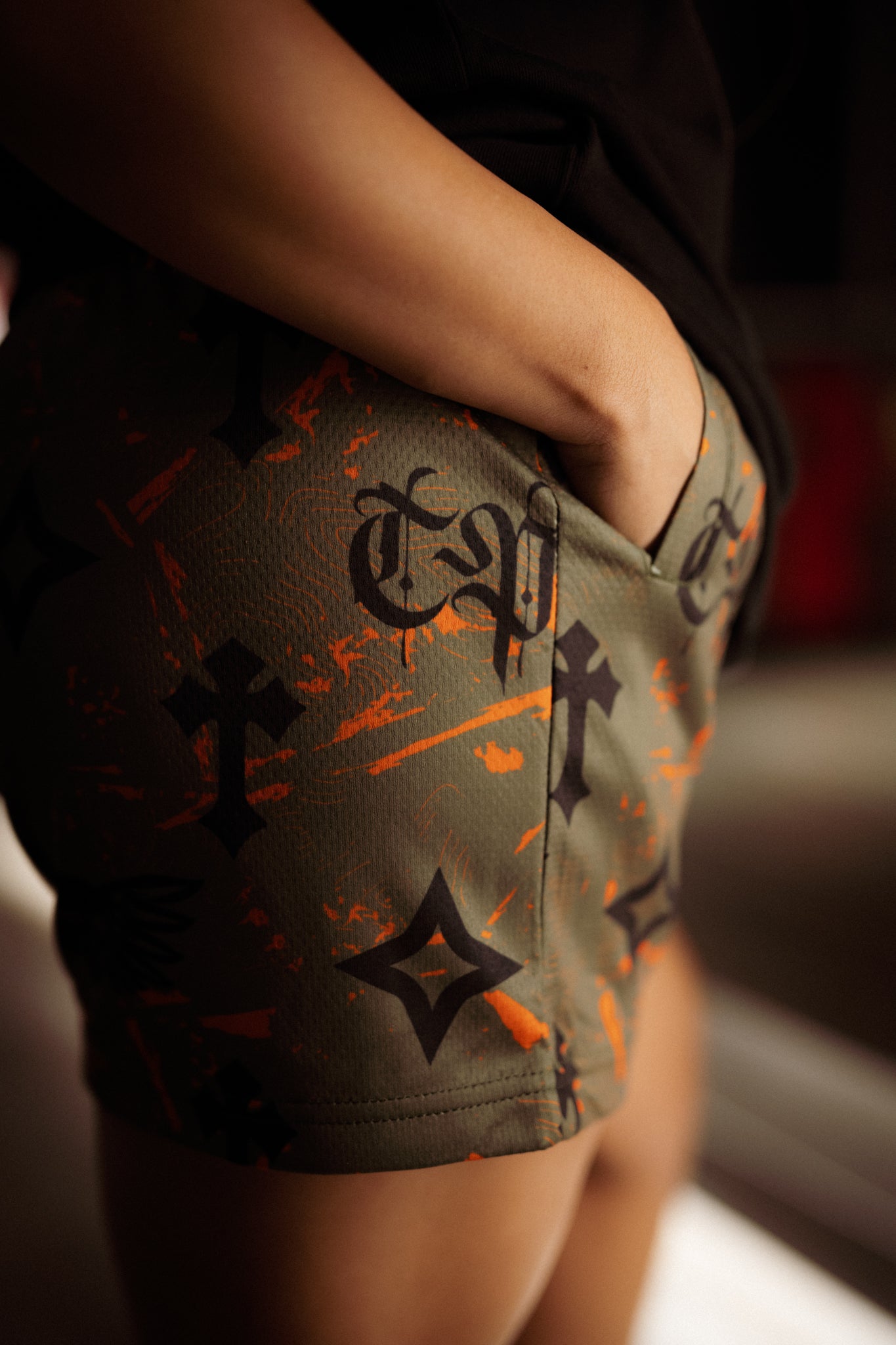 Bleak Midwinter shorts- Green/ Orange paint