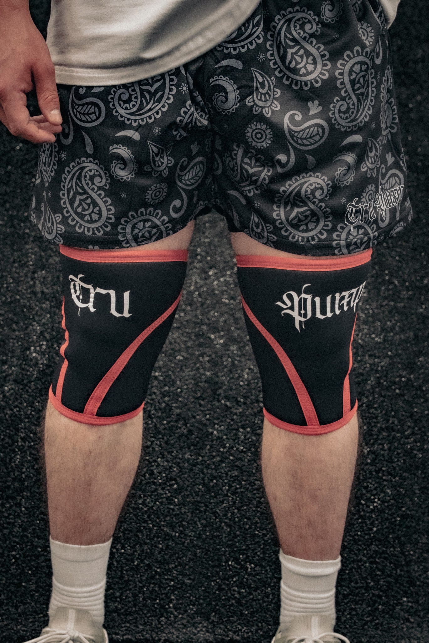 Tru Pump High-Performance Compression Knee Sleeves Black/Red for Athletes & Lifters Enhance Stability & Performance