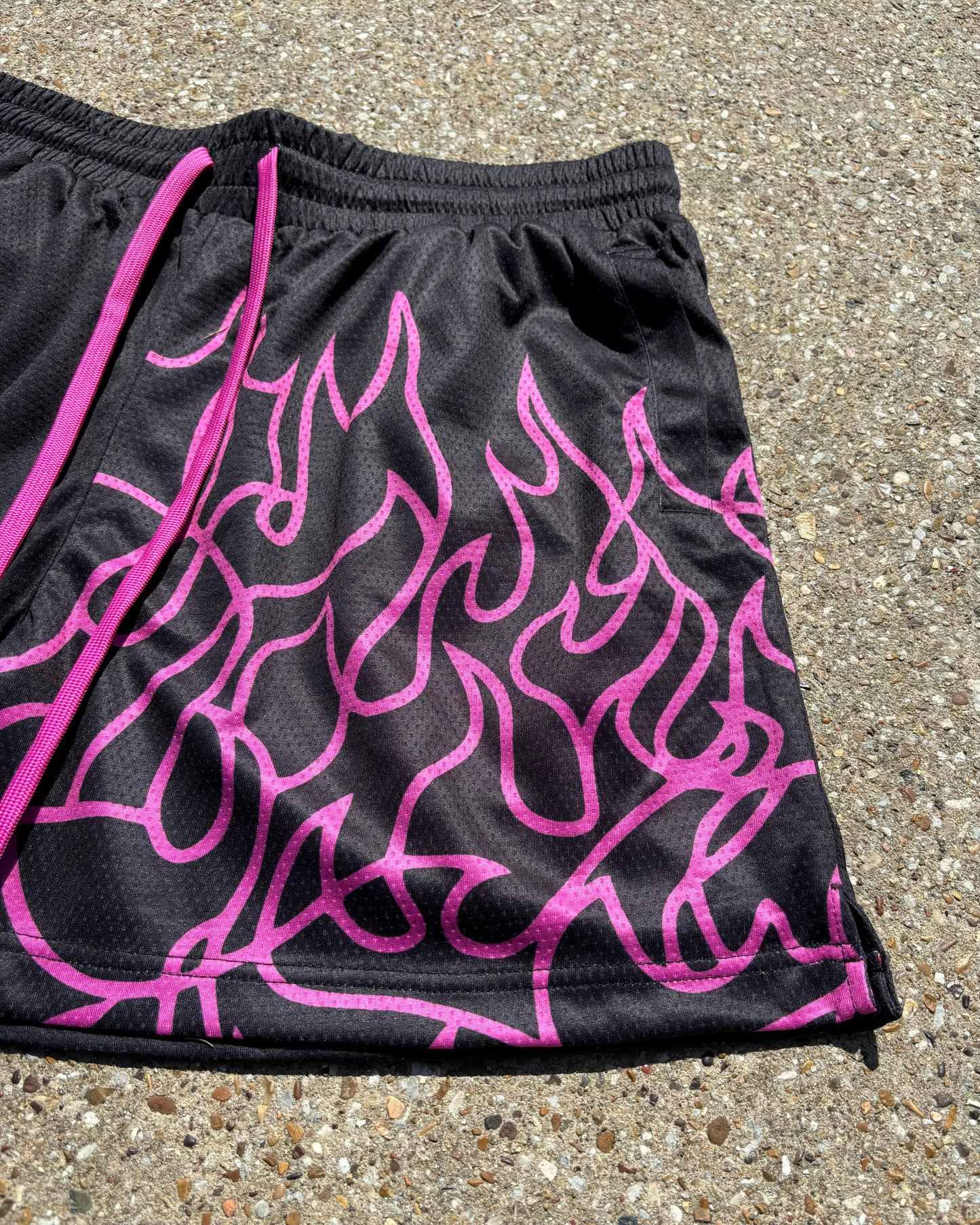 Inferno Shorts (5" Inseam)- Black/ Pink